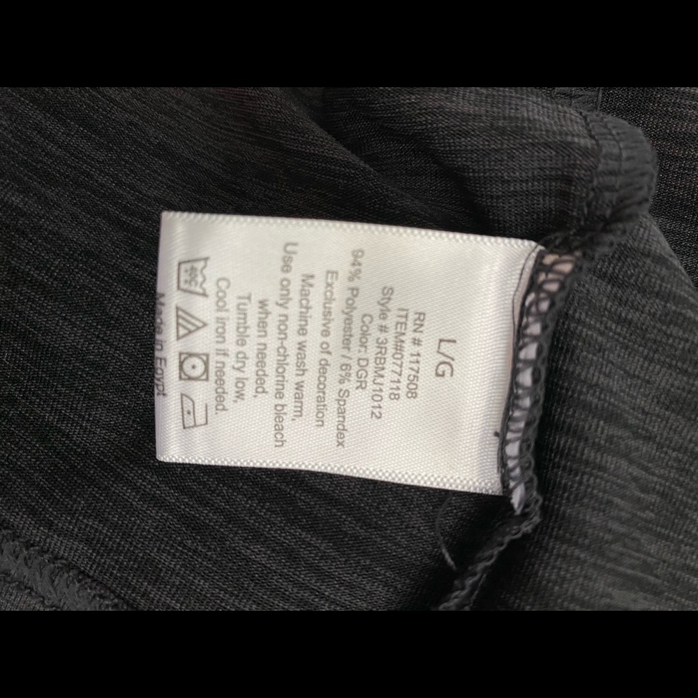 Reebok 1/4 Zip Pullover - Picture 6 of 6